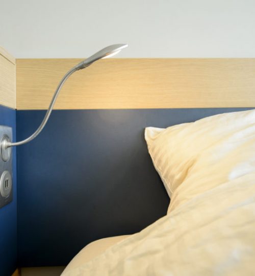 liseuse intégrée tete de lit